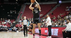 杜兰特加盟火箭联盟：篮球世界璀璨新篇章及商业价值解析